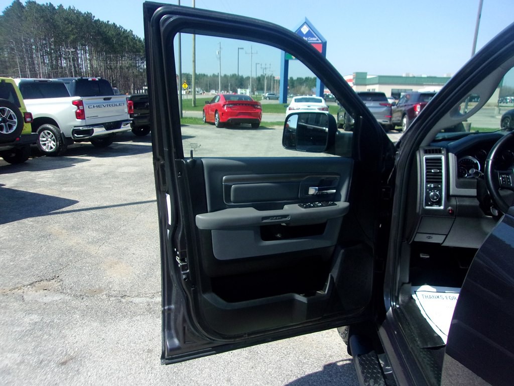 2019 RAM 1500 Image 10