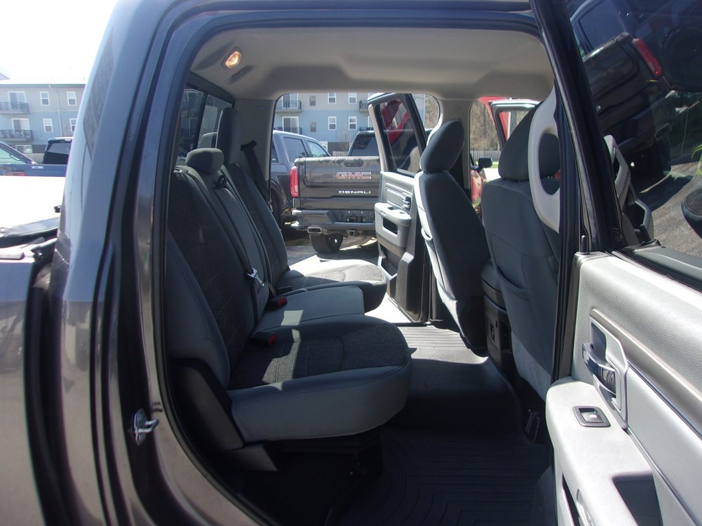 2019 RAM 1500 Image 14