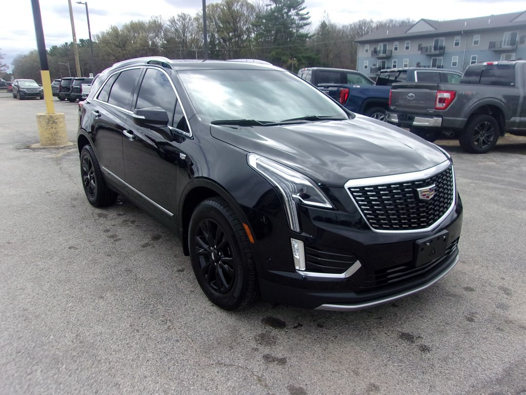 2021 Cadillac XT5 Image 3