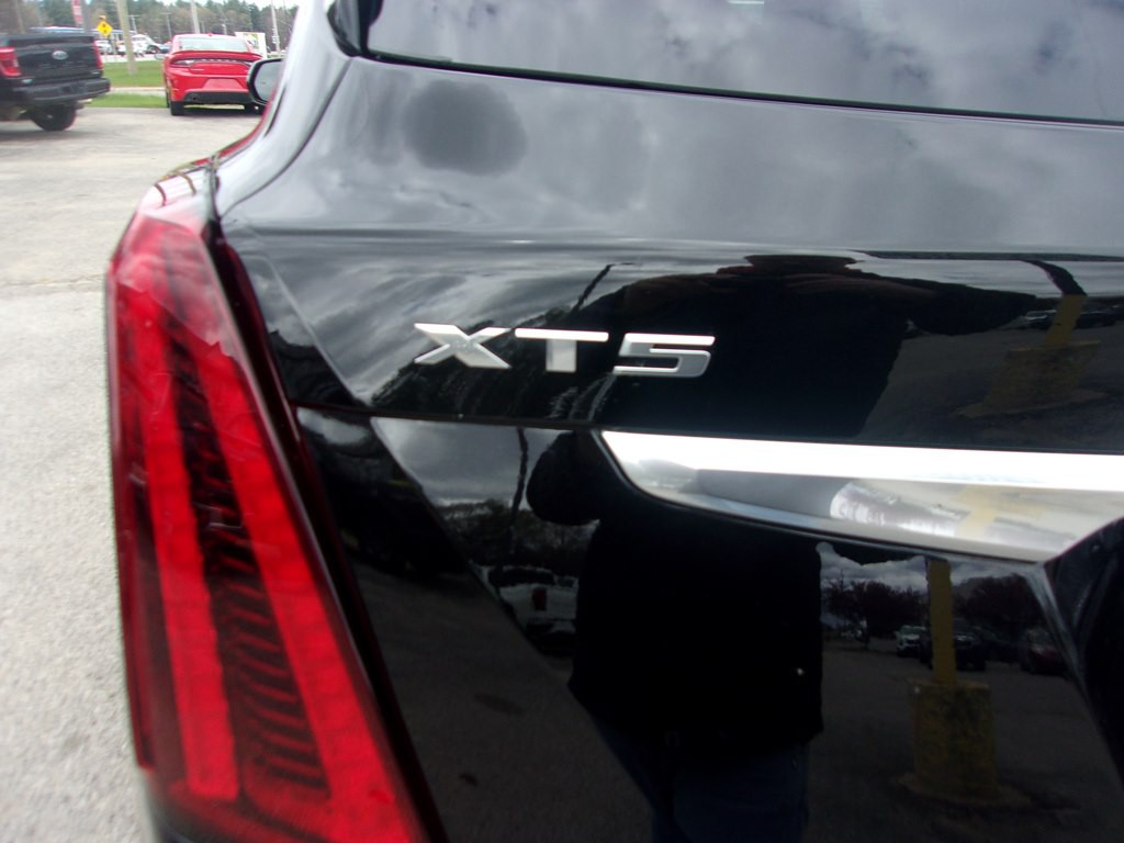 2021 Cadillac XT5 Image 38