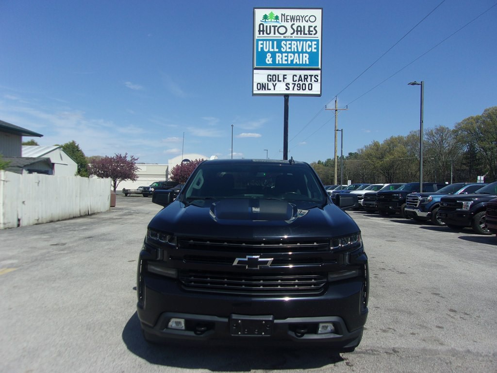 2020 Chevrolet Silverado 1500 Image 2