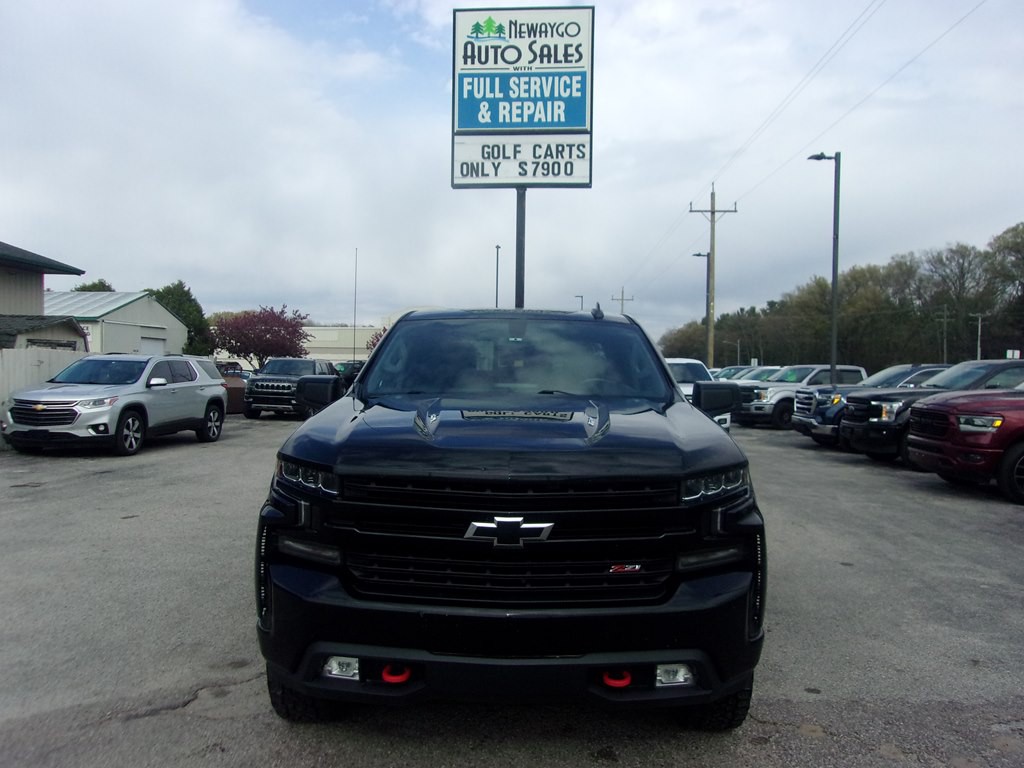 2021 Chevrolet Silverado 1500 Image 2