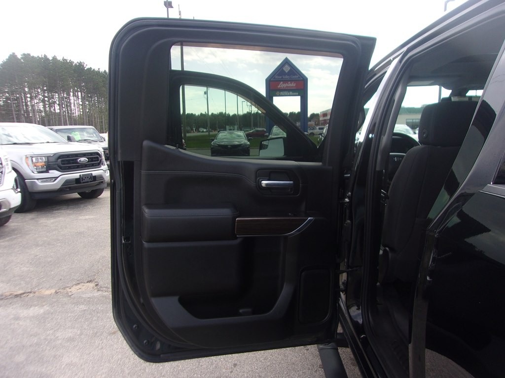 2021 Chevrolet Silverado 1500 Image 12