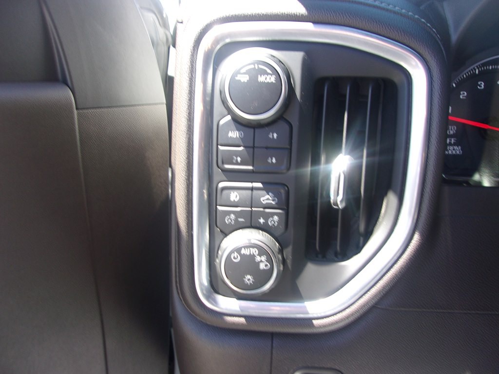 2020 Chevrolet Silverado 1500 Image 25