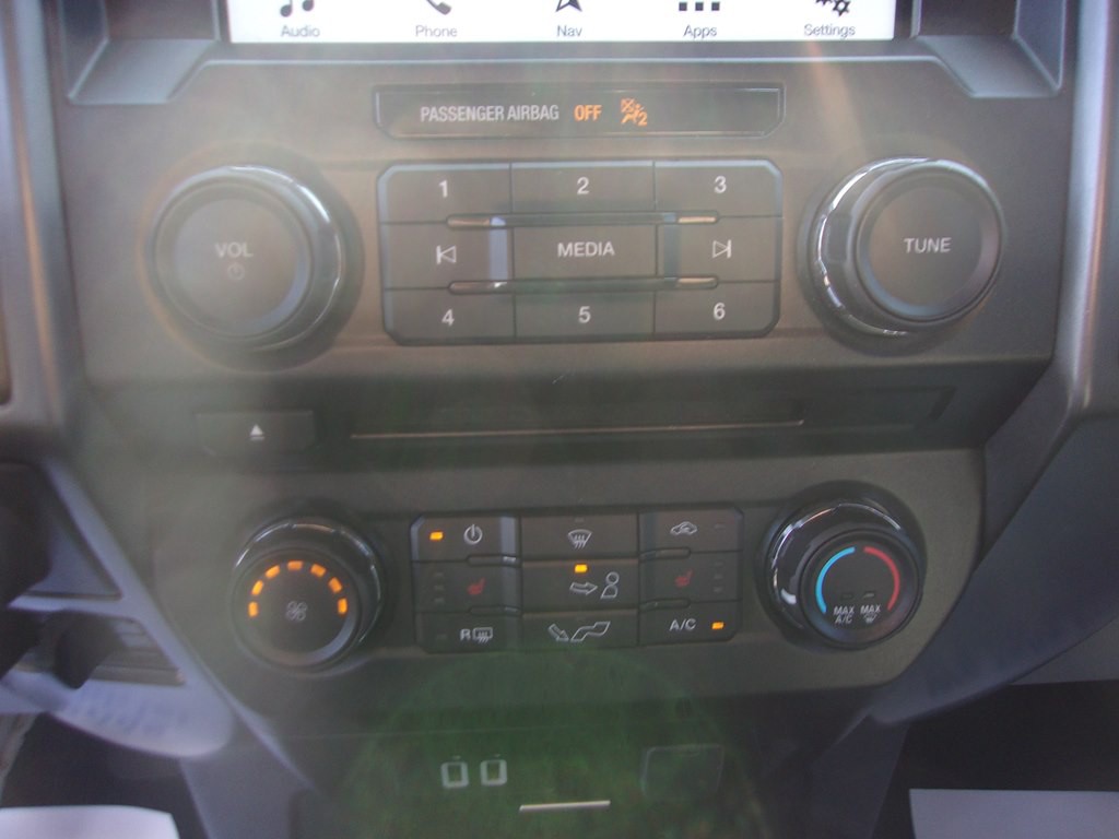 2018 Ford F-150 Image 25