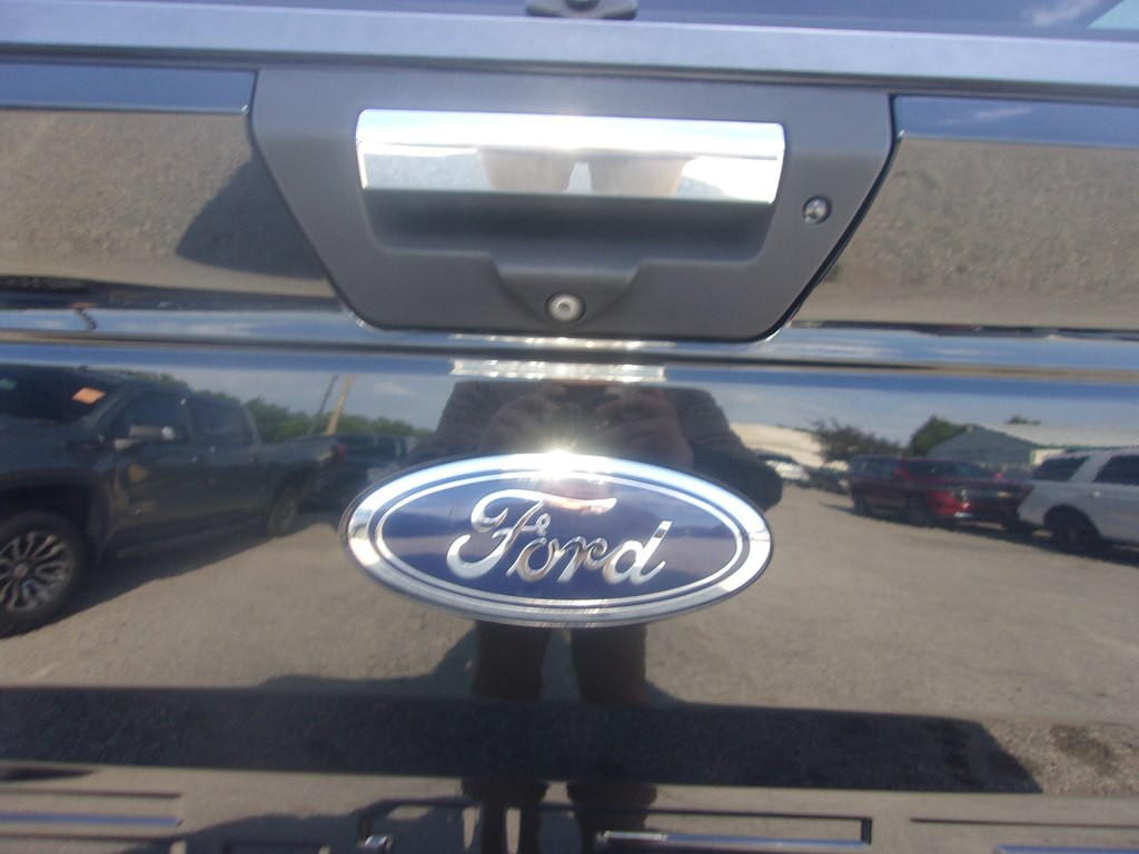 2018 Ford F-150 Image 38
