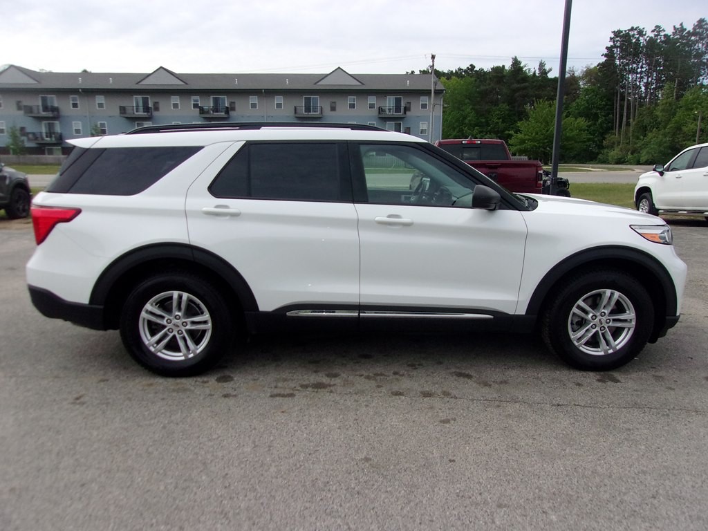 2020 Ford Explorer Image 4