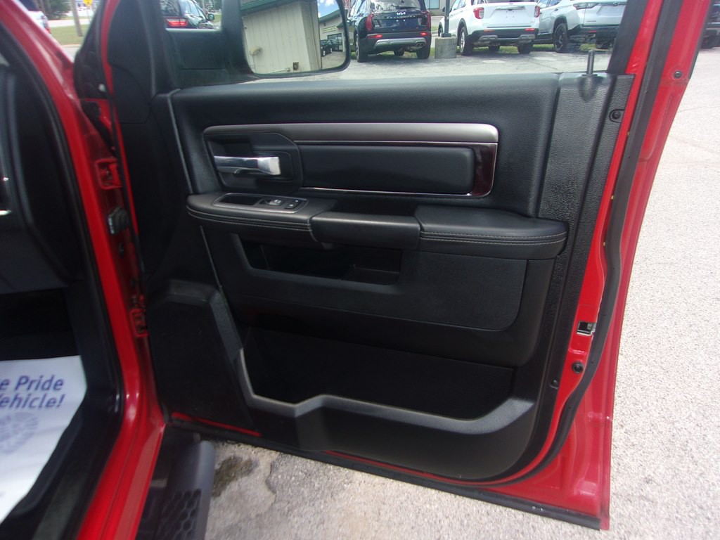 2017 RAM 1500 Image 17