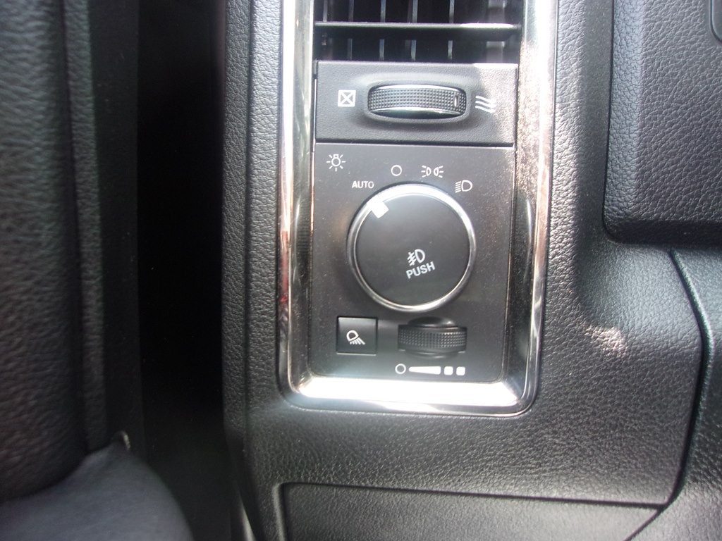 2017 RAM 1500 Image 26
