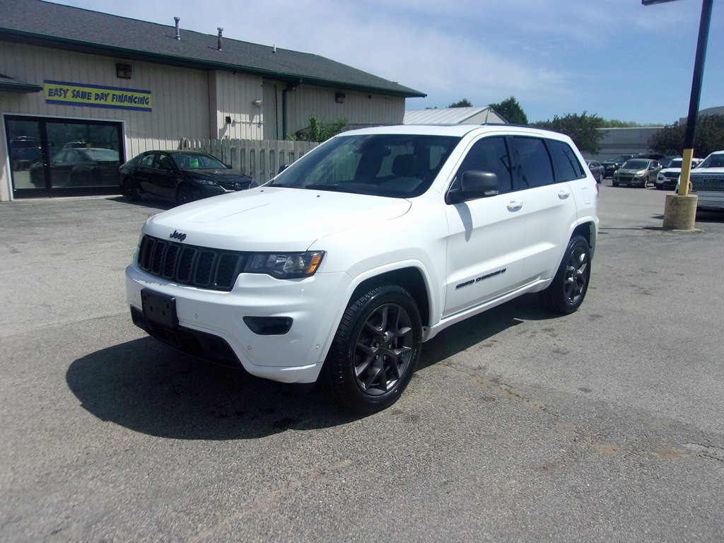 2021 Jeep Grand Cherokee Image 1