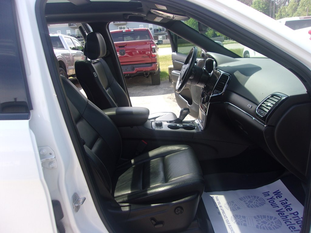2021 Jeep Grand Cherokee Image 17