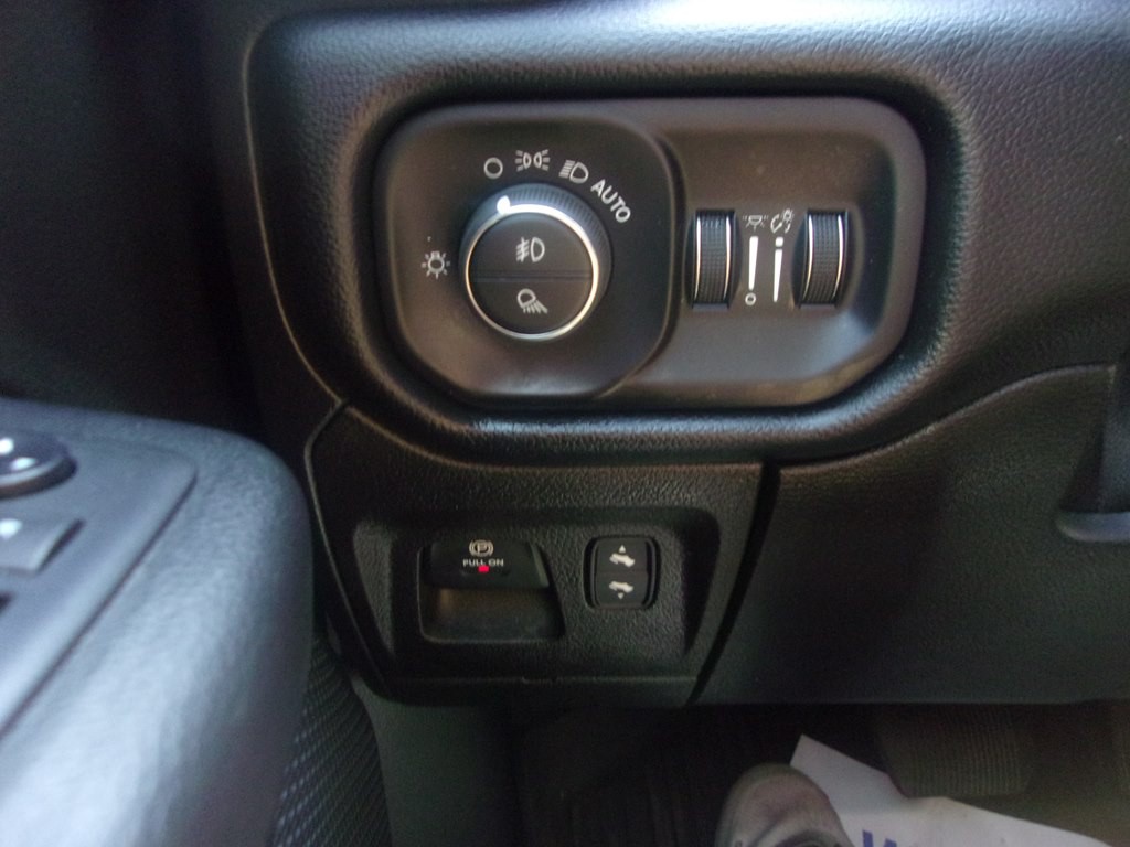 2019 RAM 1500 Image 28