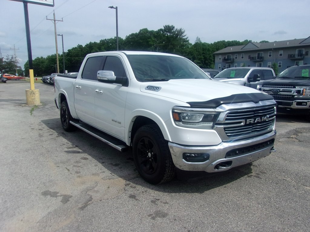 2021 RAM 1500 Image 3