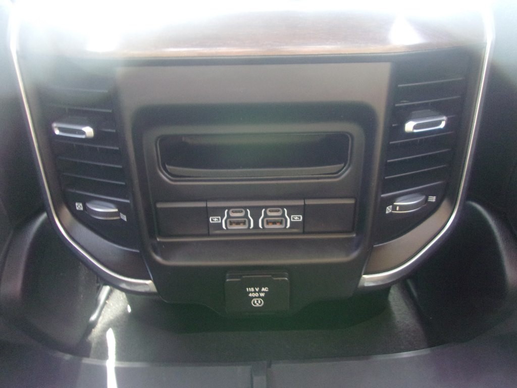 2021 RAM 1500 Image 20