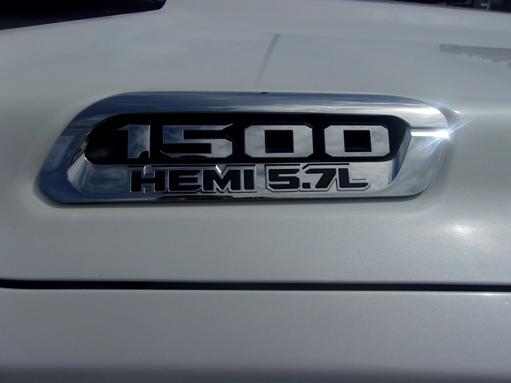 2021 RAM 1500 Image 37