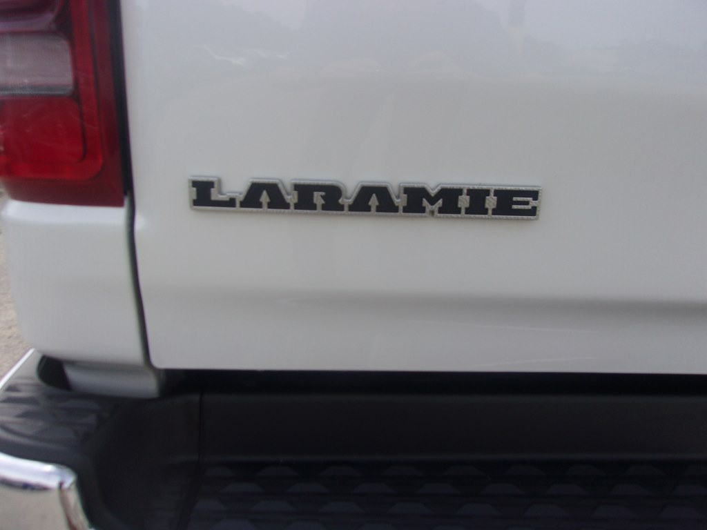 2021 RAM 1500 Image 38