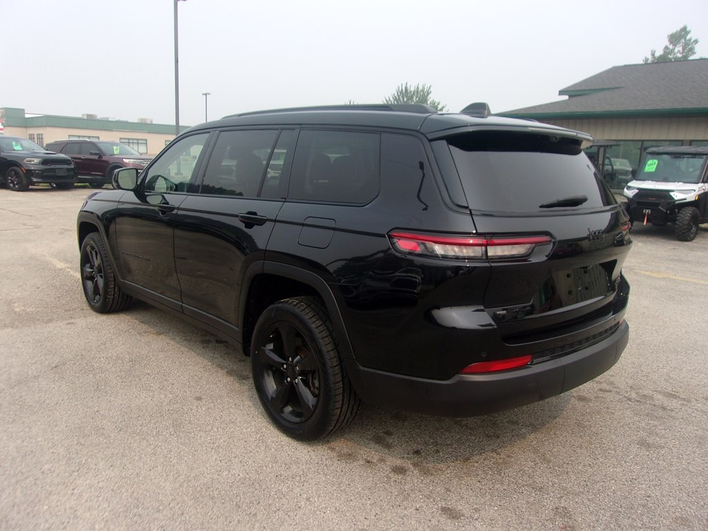 2022 Jeep Grand Cherokee Image 7