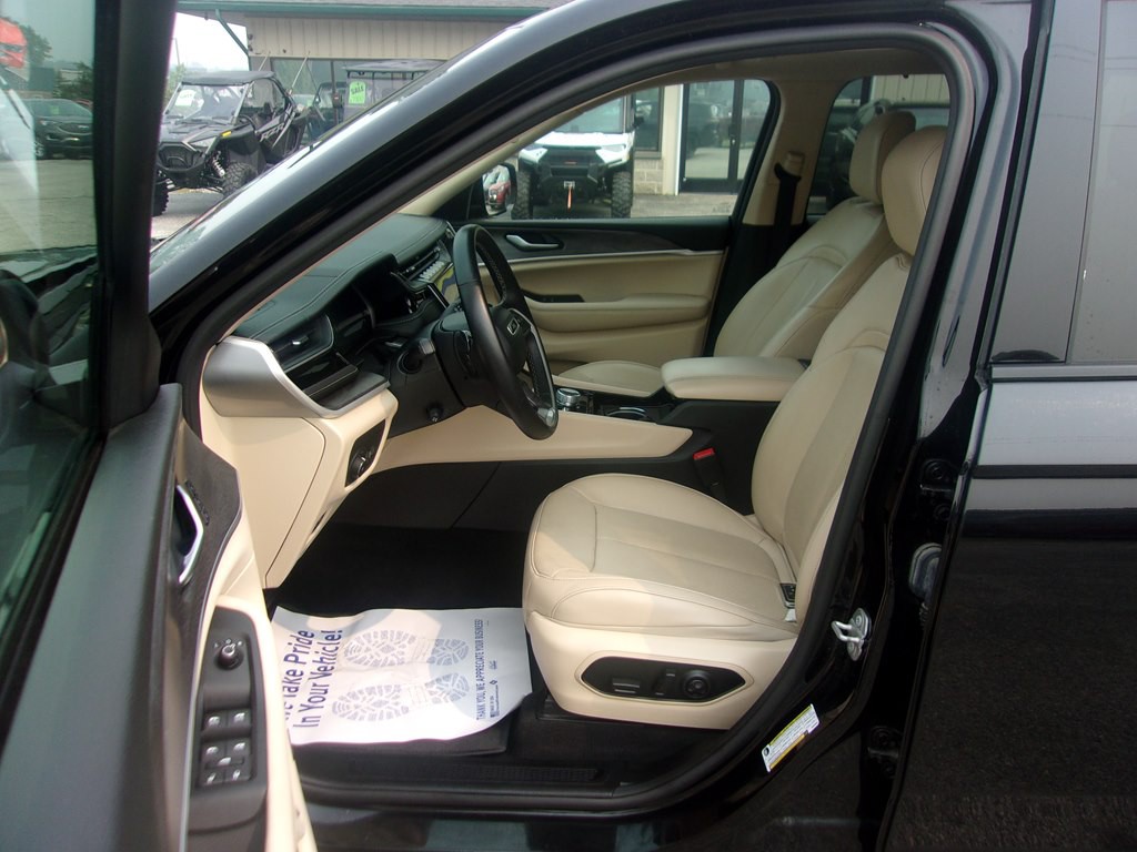 2022 Jeep Grand Cherokee Image 9