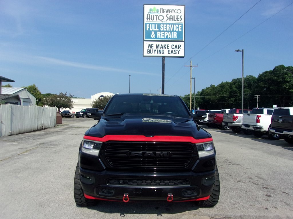 2019 RAM 1500 Image 2