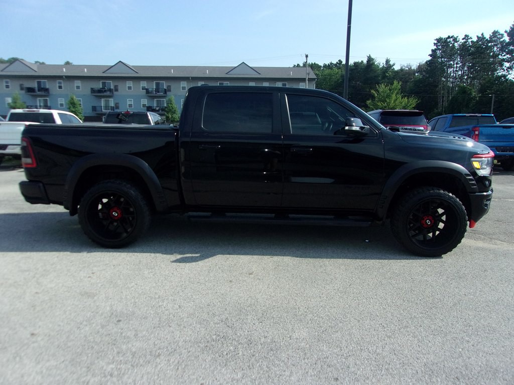 2019 RAM 1500 Image 4