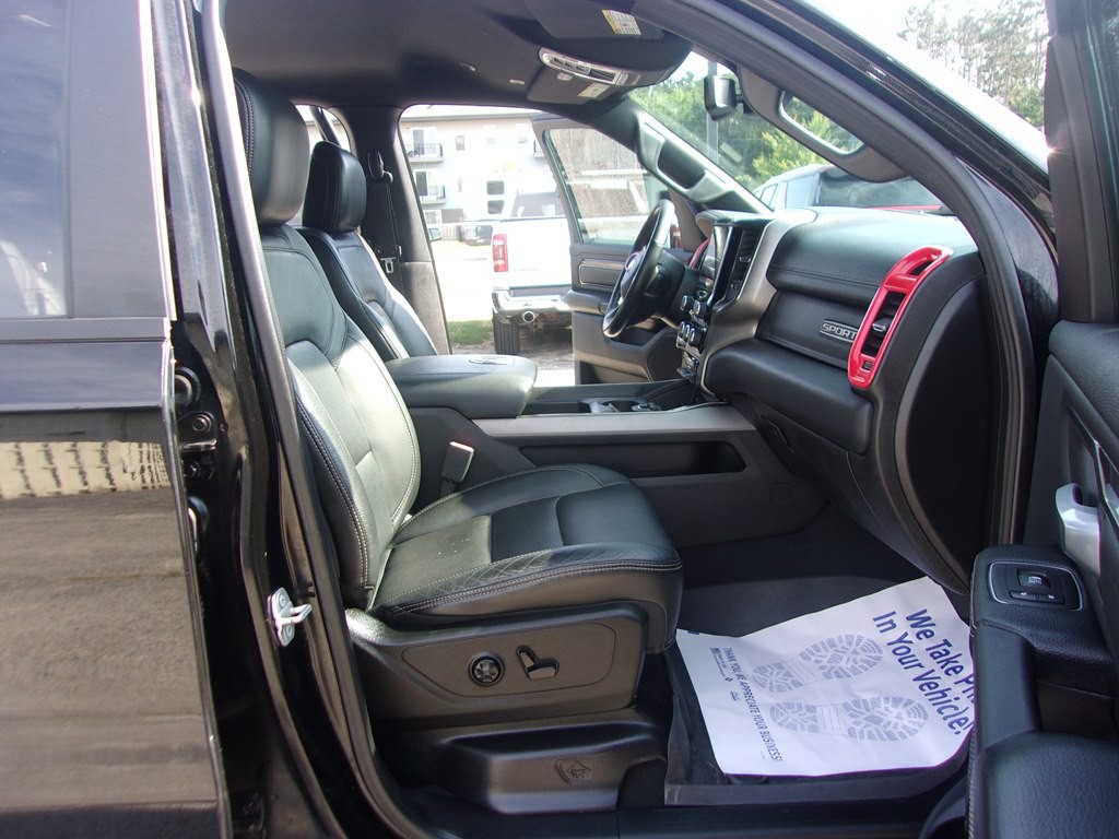 2019 RAM 1500 Image 16