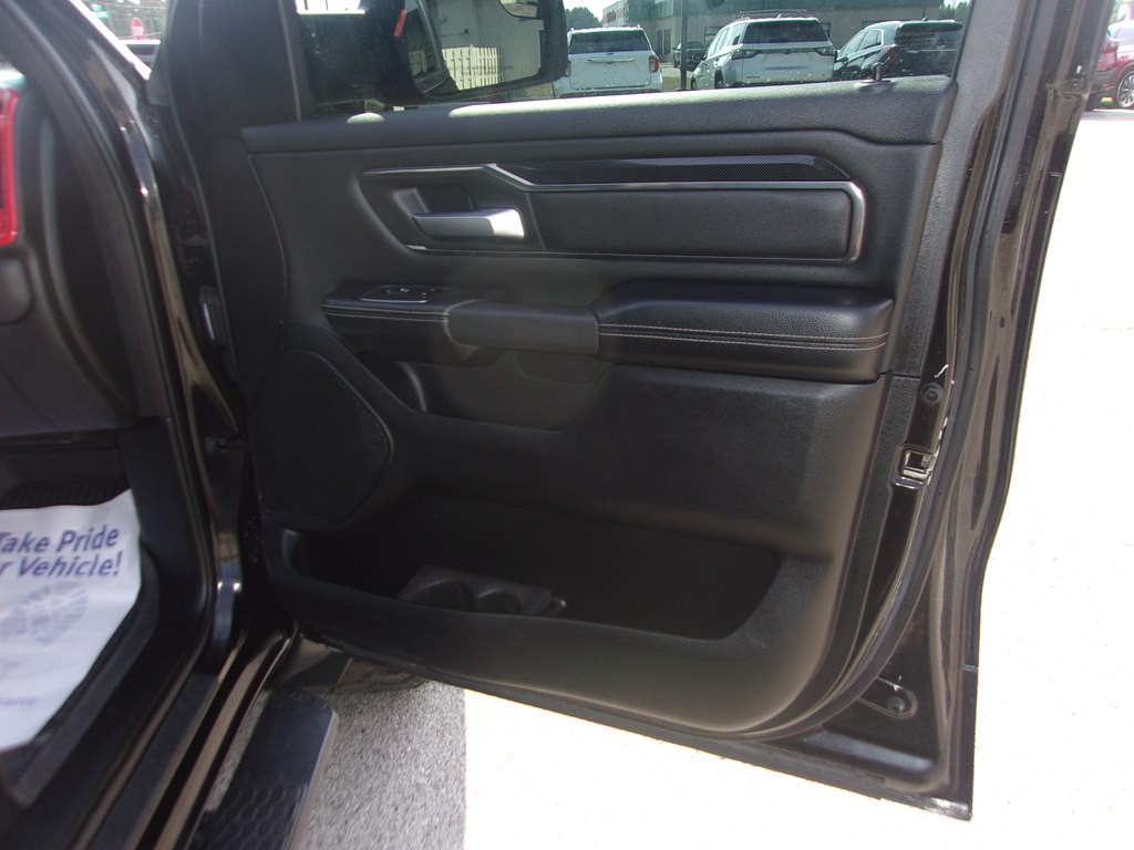 2019 RAM 1500 Image 17