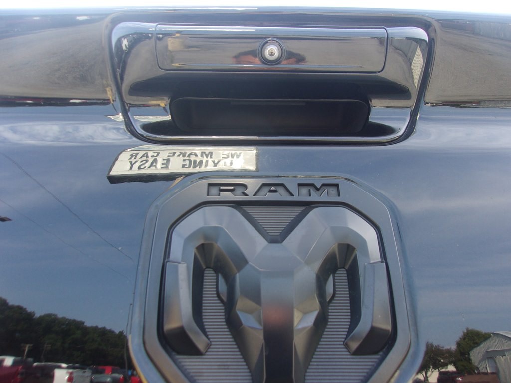 2019 RAM 1500 Image 38