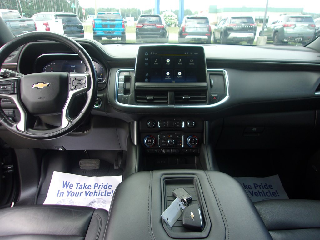 2022 Chevrolet Suburban Image 20