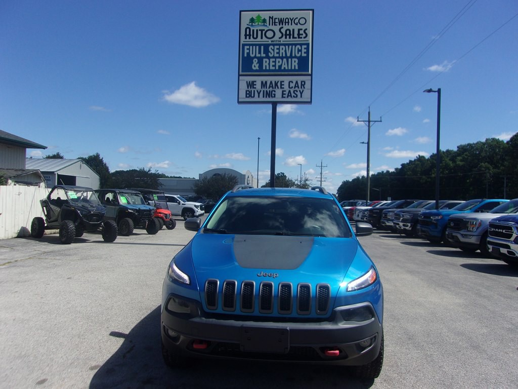 2017 Jeep Cherokee Image 2