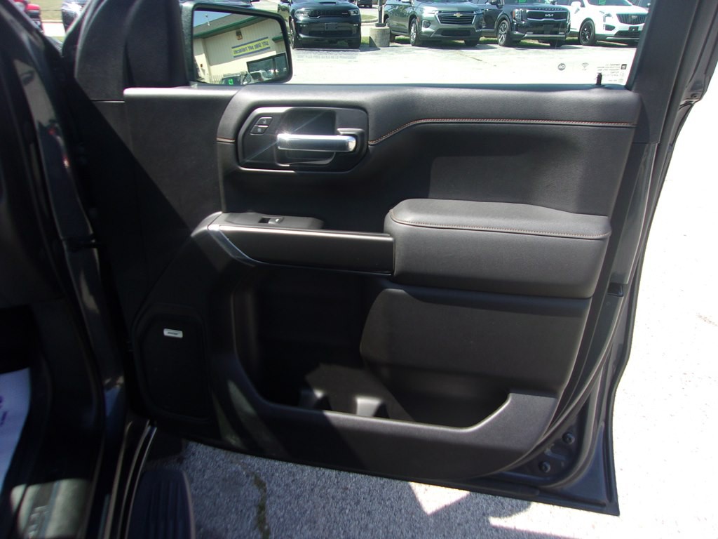 2022 GMC Sierra Image 17