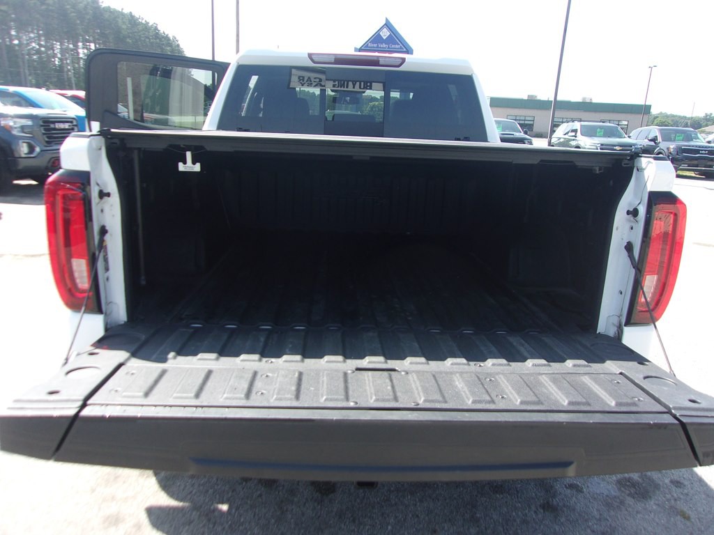 2022 GMC Sierra Image 12