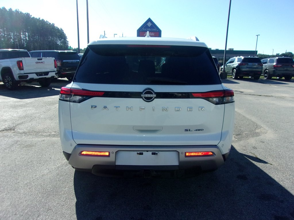 2023 Nissan Pathfinder Image 6