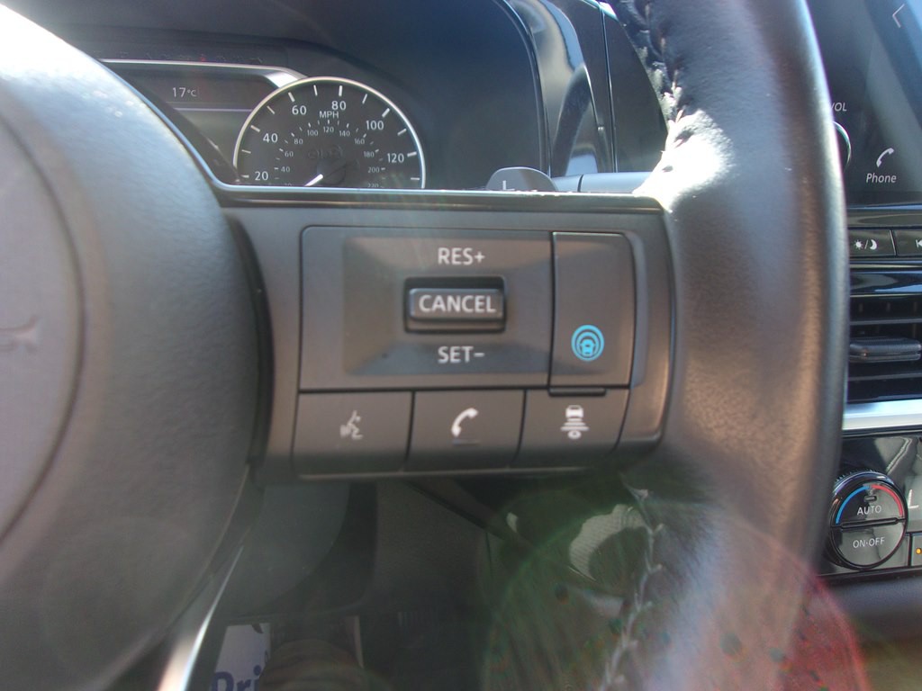 2023 Nissan Pathfinder Image 24