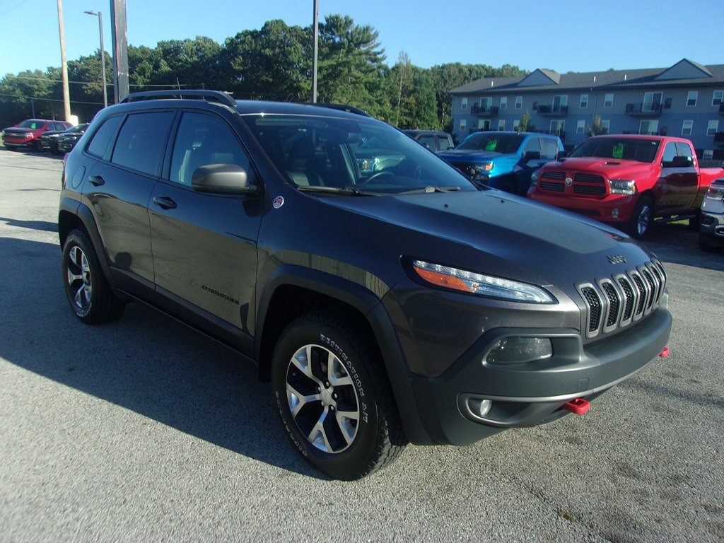 2018 Jeep Cherokee Image 3
