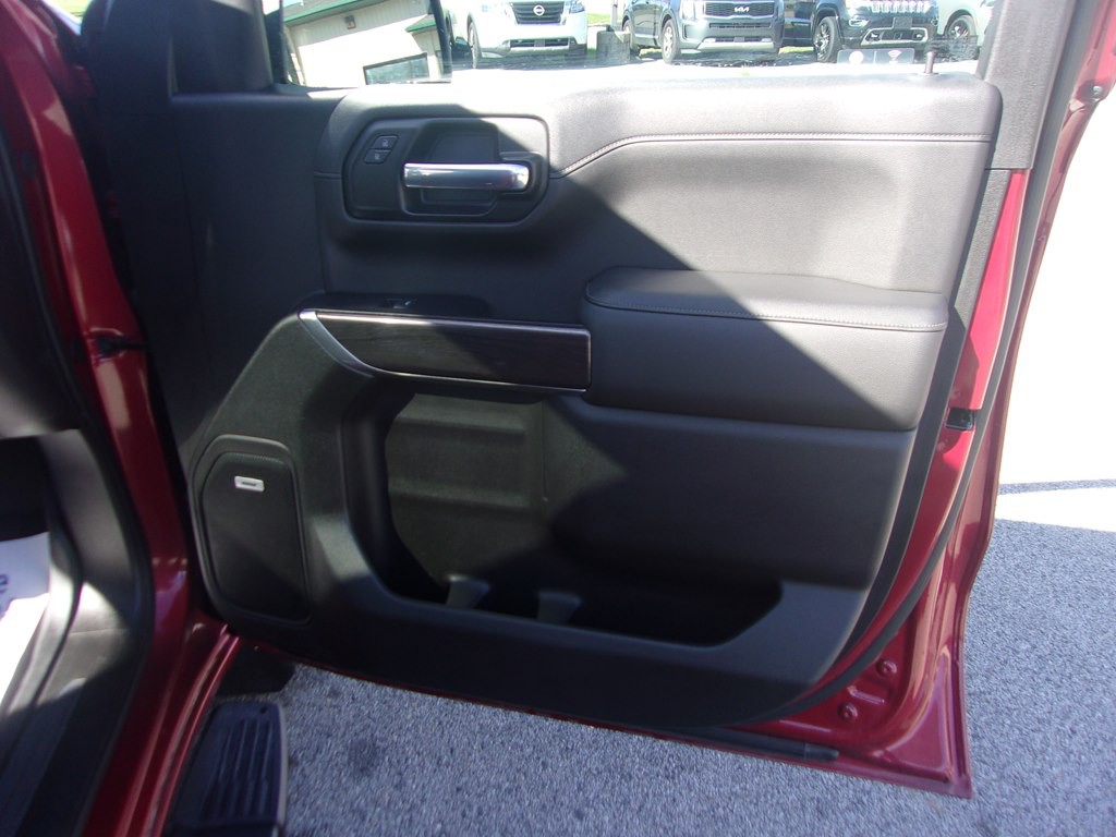2019 Chevrolet Silverado 1500 Image 17