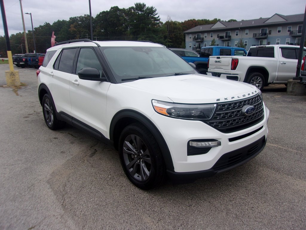2022 Ford Explorer Image 3