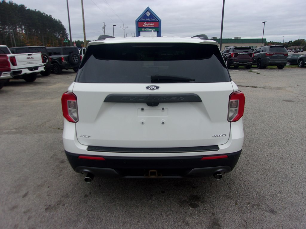 2022 Ford Explorer Image 6