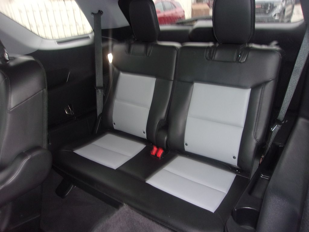2022 Ford Explorer Image 12