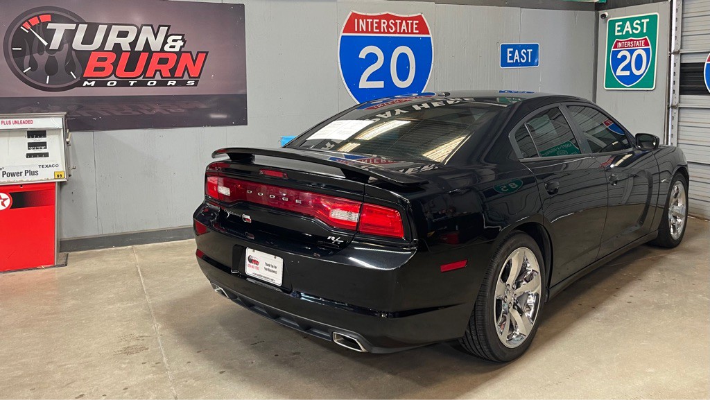 2014 Dodge Charger Image 24