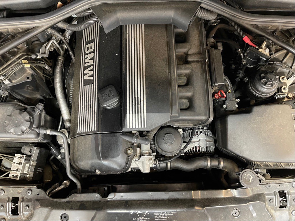 2004 BMW 5 Series Image 7