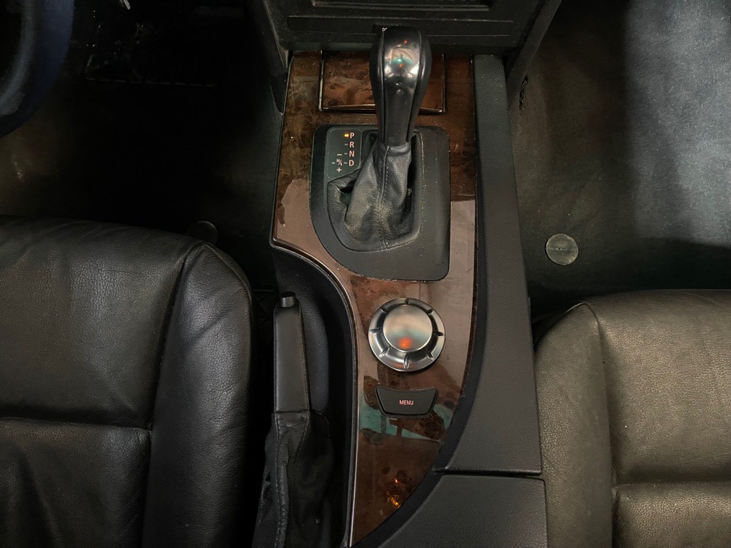 2004 BMW 5 Series Image 13