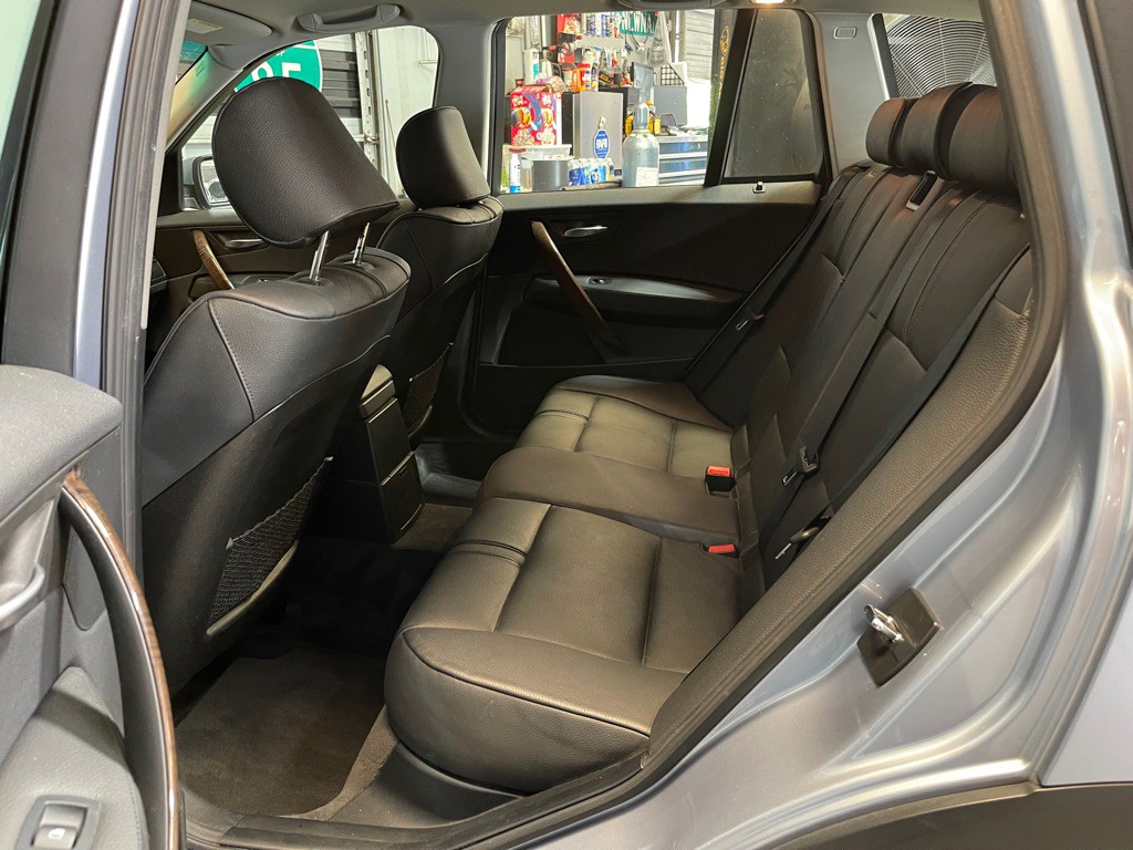 2006 BMW X3 Image 18