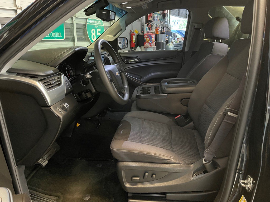 2017 Chevrolet Tahoe Image 10