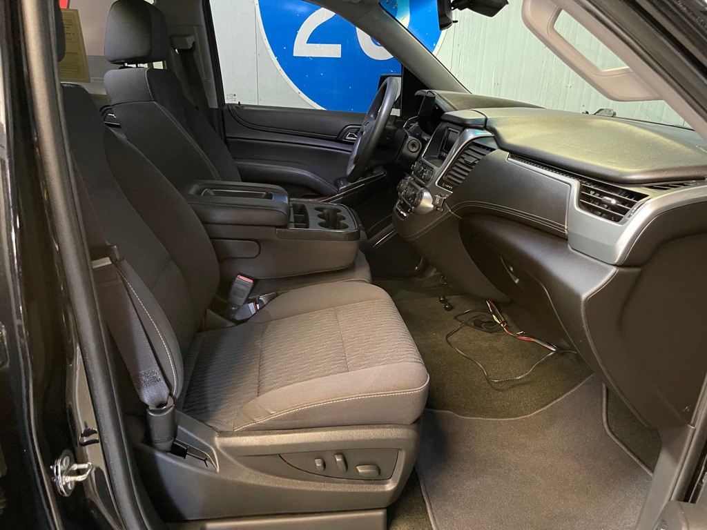 2017 Chevrolet Tahoe Image 17
