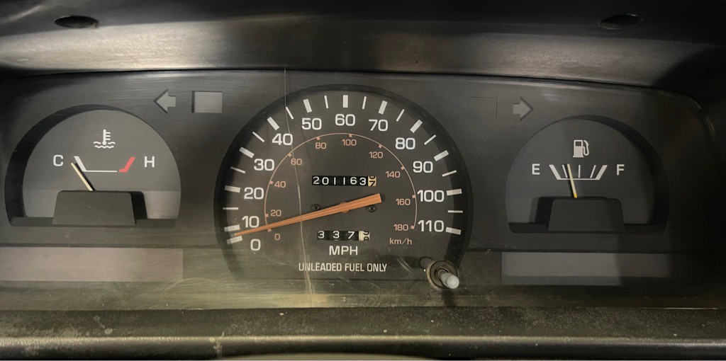 1990 Toyota Pickup Image 10