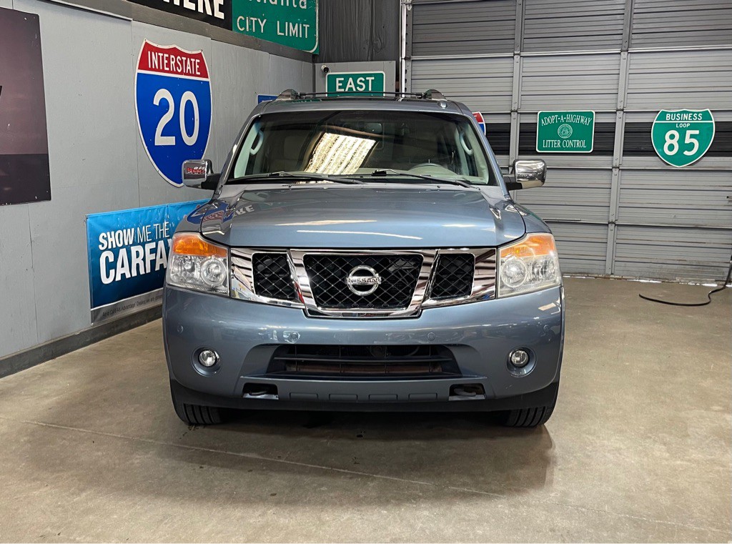 2012 Nissan Armada Image 2