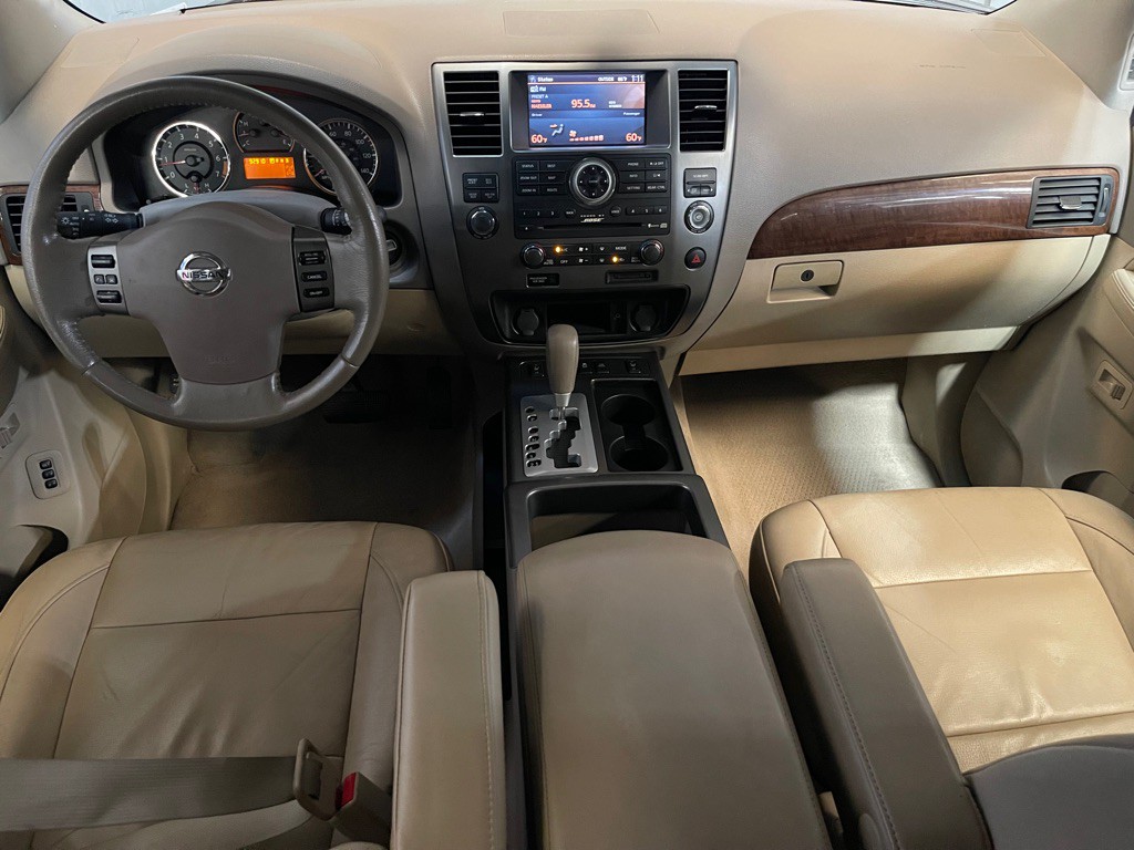 2012 Nissan Armada Image 15