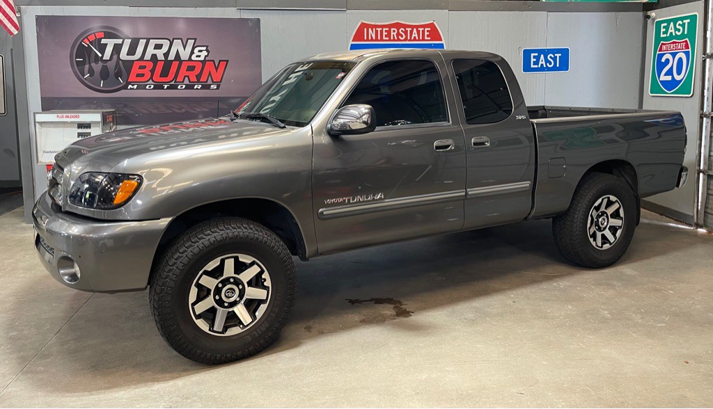 2003 Toyota Tundra Image 3