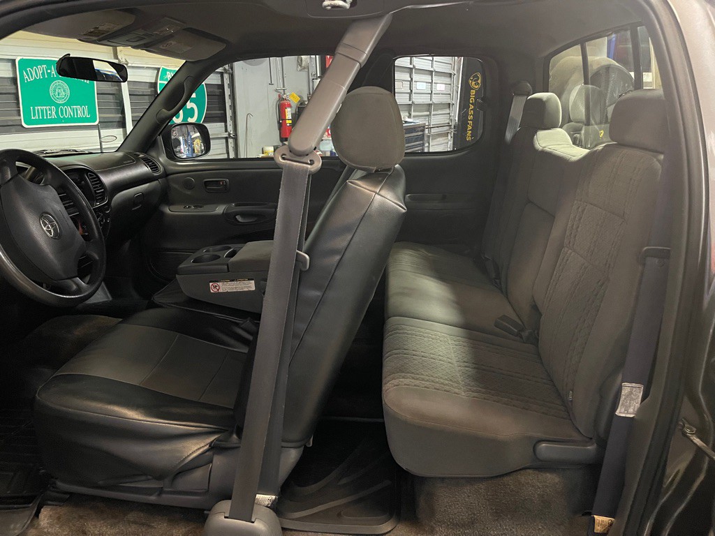 2003 Toyota Tundra Image 17