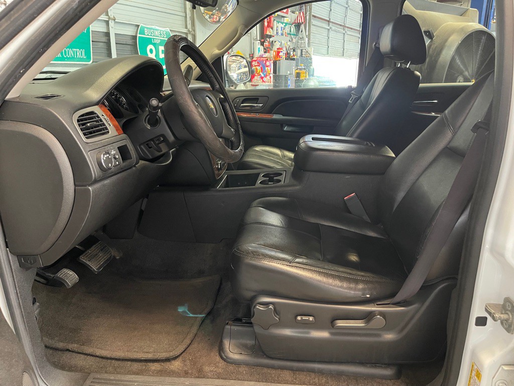 2012 Chevrolet Tahoe Image 10